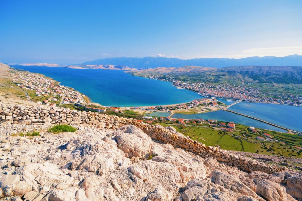 Private Holliday Apartment Pag Town Esterno foto