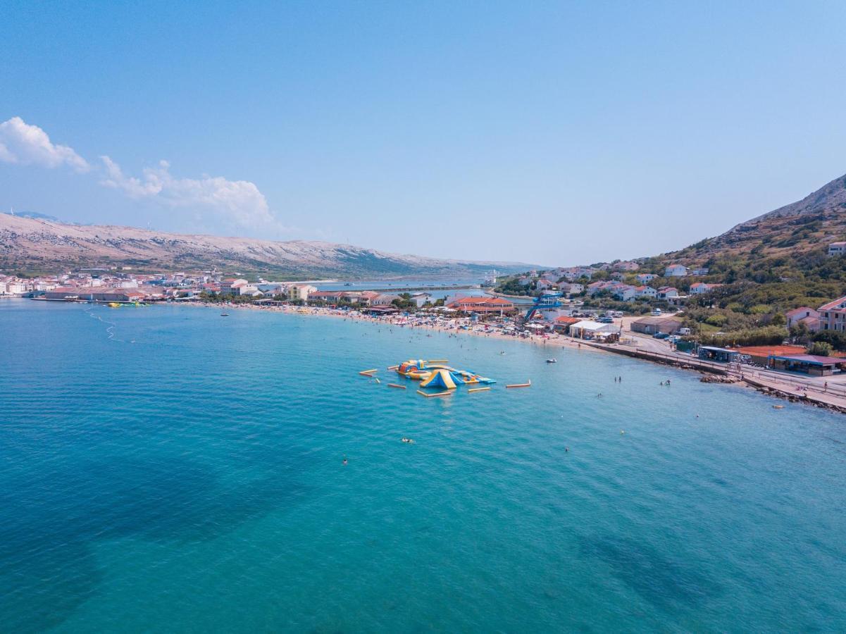Private Holliday Apartment Pag Town Esterno foto